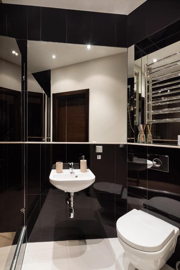 Old Riga Two Bedroom Apartment With 2 Bathrooms エクステリア 写真